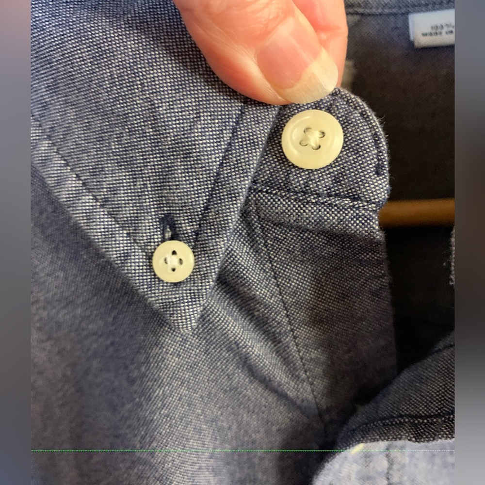 JCREW BLUE POPLIN SHIRT. MENS medium - Picture 3 of 5